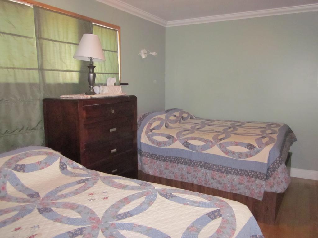 Oceanside Resort Powell River Bagian luar foto