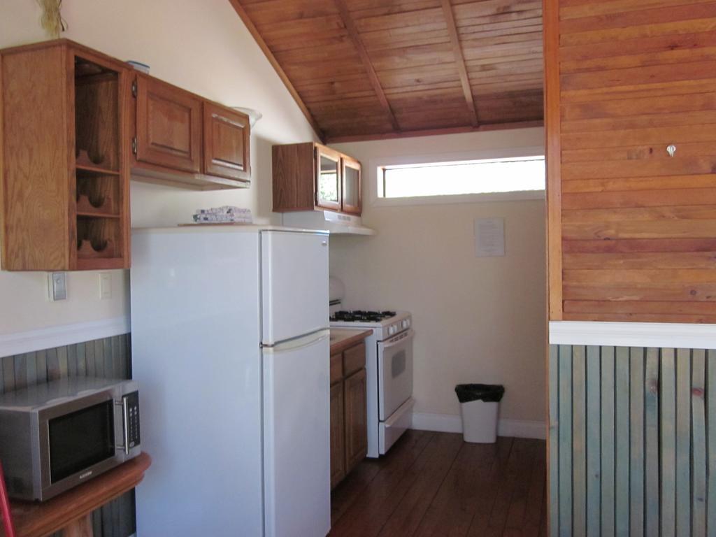 Oceanside Resort Powell River Ruang foto